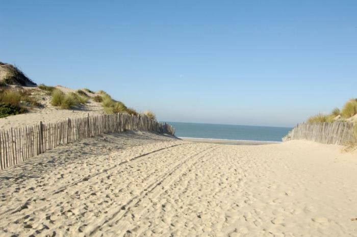Résidence Les Naïades Soulac-sur-Mer Exterior foto